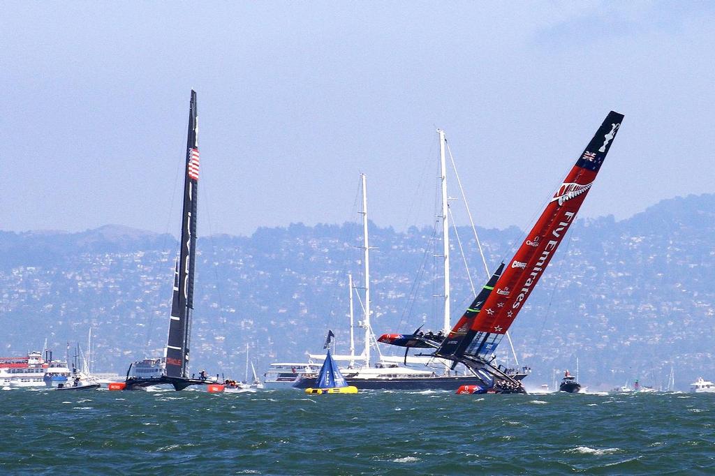 Oracle Team USA v Emirates Team New Zealand. America’s Cup Day 5 San Francisco. Emirates Team NZ comes close to a capsize in Race 8 as Oracle Team USA avoids - 7 © Richard Gladwell www.photosport.co.nz